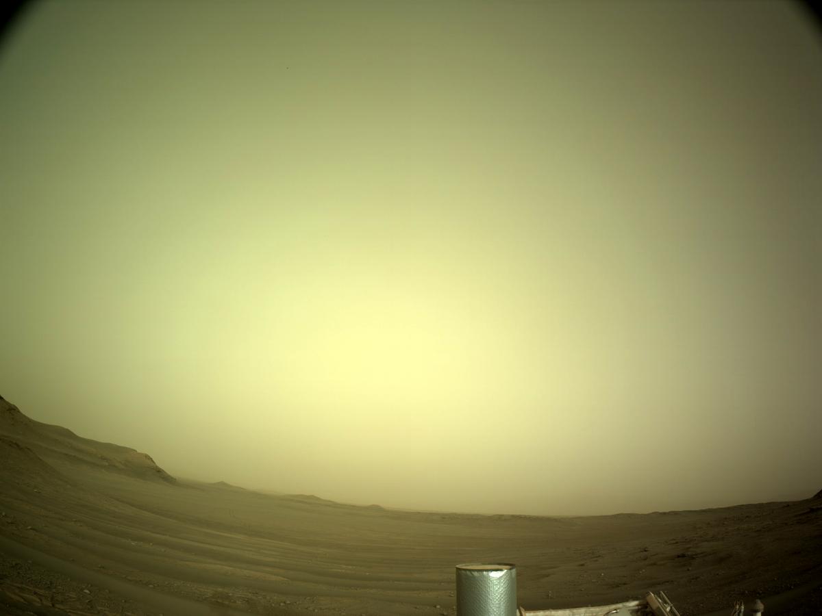 This image was taken by NAVCAM_LEFT onboard NASA's Mars rover Perseverance on Sol 421