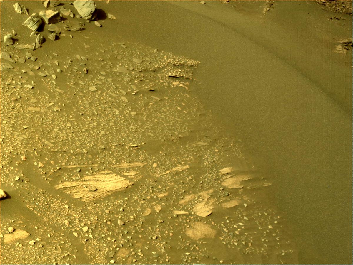 This image was taken by NAVCAM_RIGHT onboard NASA's Mars rover Perseverance on Sol 422
