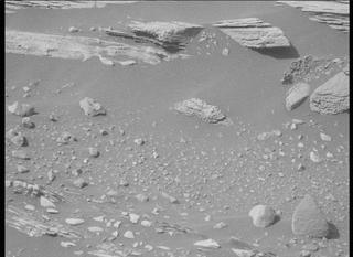 View image taken on Mars, Mars Perseverance Sol 422: Left Mastcam-Z Camera