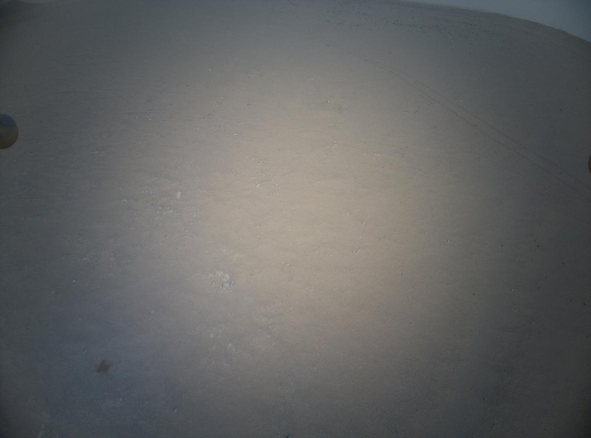 This image was taken by HELI_RTE onboard NASA's Mars rover Perseverance on Sol 423