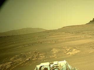View image taken on Mars, Mars Perseverance Sol 423: Right Navigation Camera (Navcam)