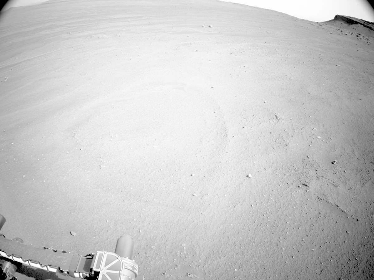 This image was taken by NAVCAM_RIGHT onboard NASA's Mars rover Perseverance on Sol 427