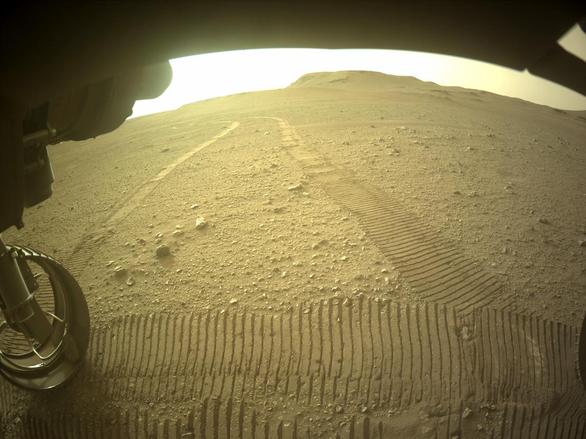 This image was taken by FRONT_HAZCAM_LEFT_A onboard NASA's Mars rover Perseverance on Sol 432