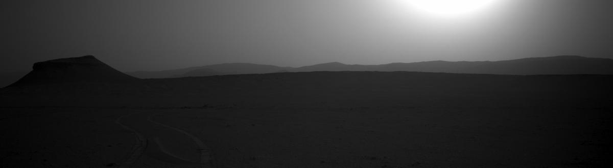 This image was taken by NAVCAM_LEFT onboard NASA's Mars rover Perseverance on Sol 433