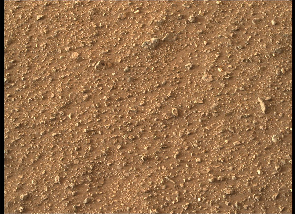 This image was taken by MCZ_RIGHT onboard NASA's Mars rover Perseverance on Sol 433