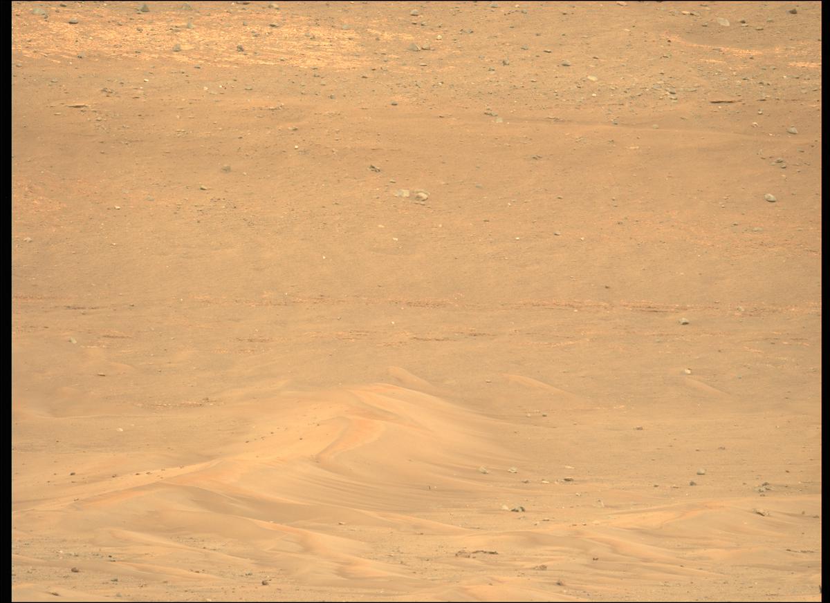 This image was taken by MCZ_LEFT onboard NASA's Mars rover Perseverance on Sol 435