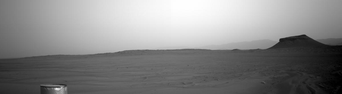 This image was taken by NAVCAM_LEFT onboard NASA's Mars rover Perseverance on Sol 437