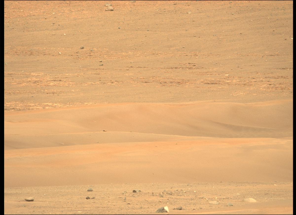 This image was taken by MCZ_LEFT onboard NASA's Mars rover Perseverance on Sol 437