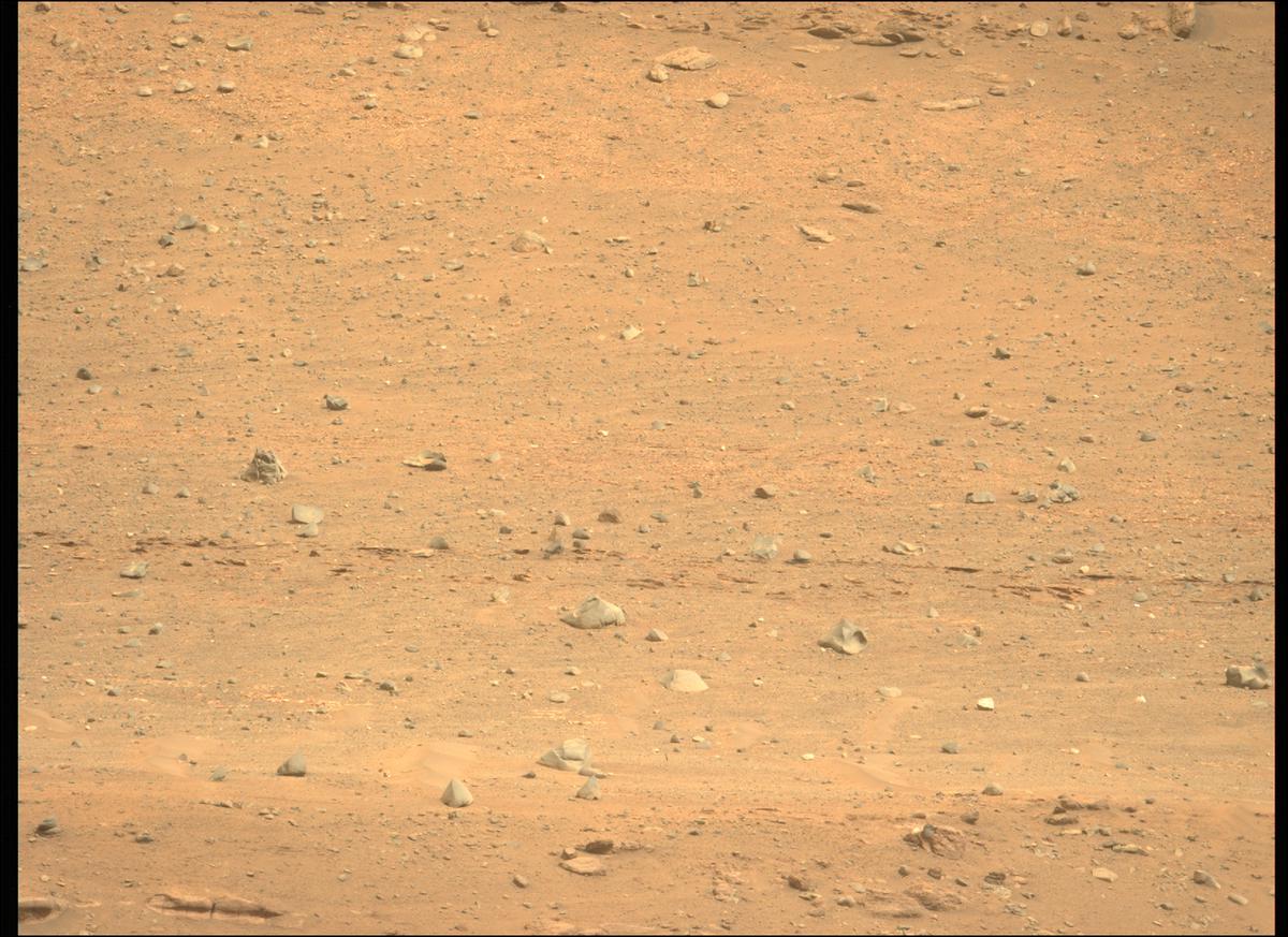 This image was taken by MCZ_LEFT onboard NASA's Mars rover Perseverance on Sol 437
