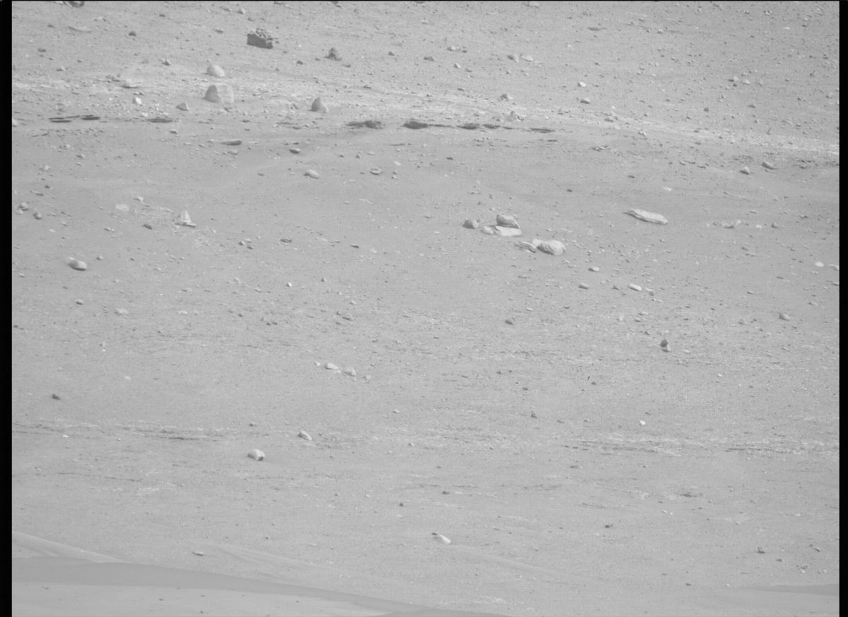 This image was taken by MCZ_RIGHT onboard NASA's Mars rover Perseverance on Sol 437