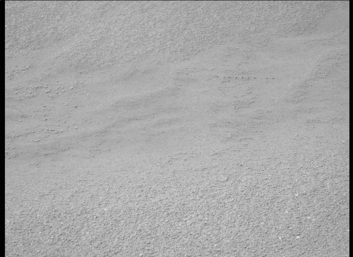 This image was taken by MCZ_LEFT onboard NASA's Mars rover Perseverance on Sol 439