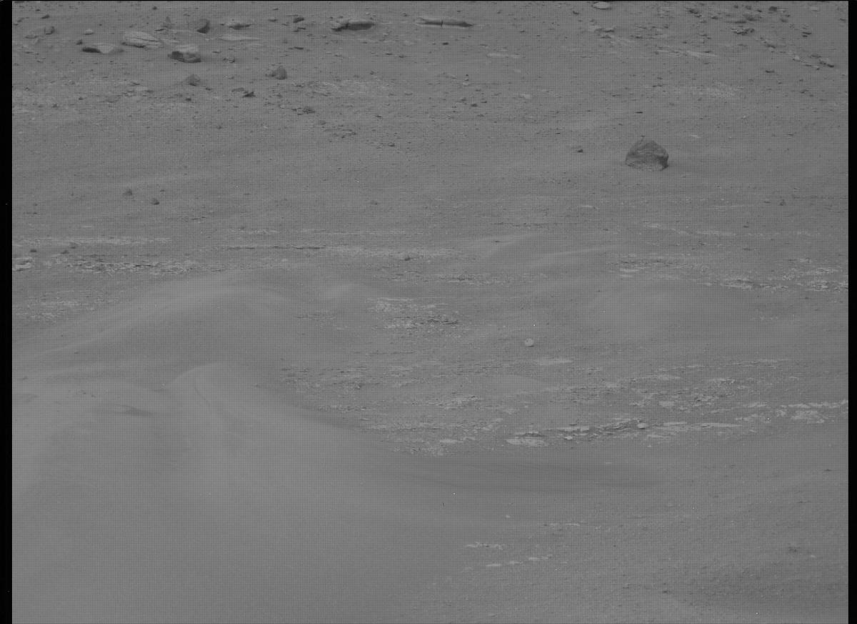 This image was taken by MCZ_LEFT onboard NASA's Mars rover Perseverance on Sol 439