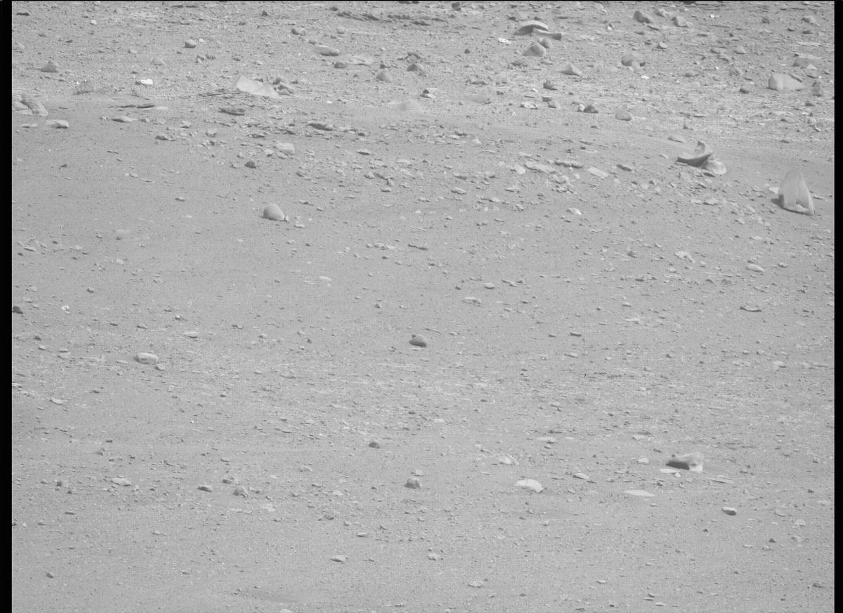 This image was taken by MCZ_RIGHT onboard NASA's Mars rover Perseverance on Sol 439