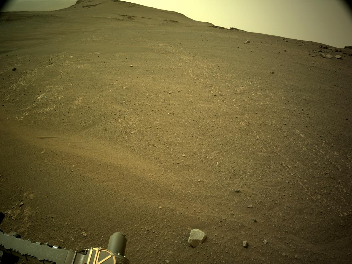 This image was taken by NAVCAM_RIGHT onboard NASA's Mars rover Perseverance on Sol 441