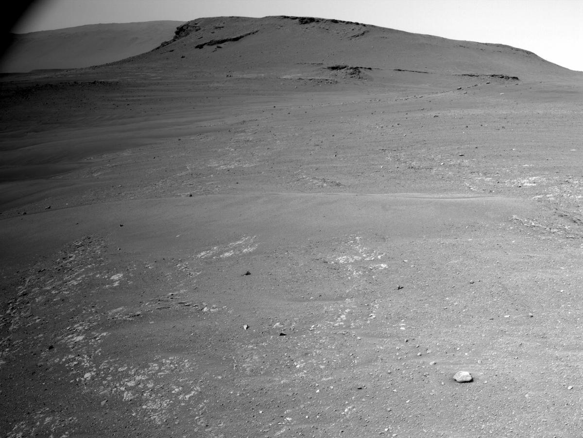 This image was taken by NAVCAM_RIGHT onboard NASA's Mars rover Perseverance on Sol 442