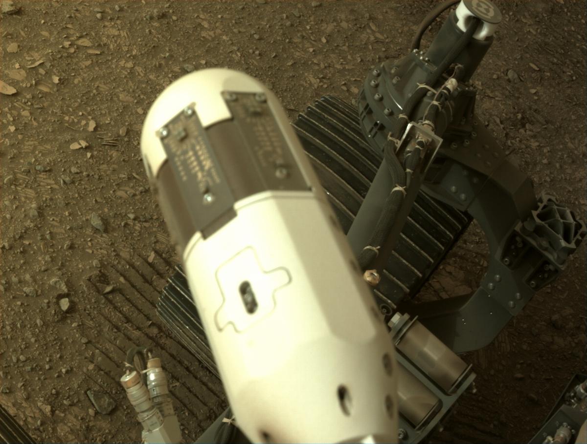 This image was taken by NAVCAM_LEFT onboard NASA's Mars rover Perseverance on Sol 449