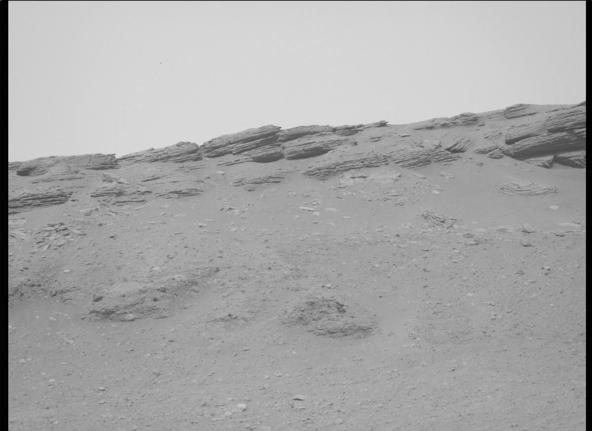 This image was taken by MCZ_LEFT onboard NASA's Mars rover Perseverance on Sol 451