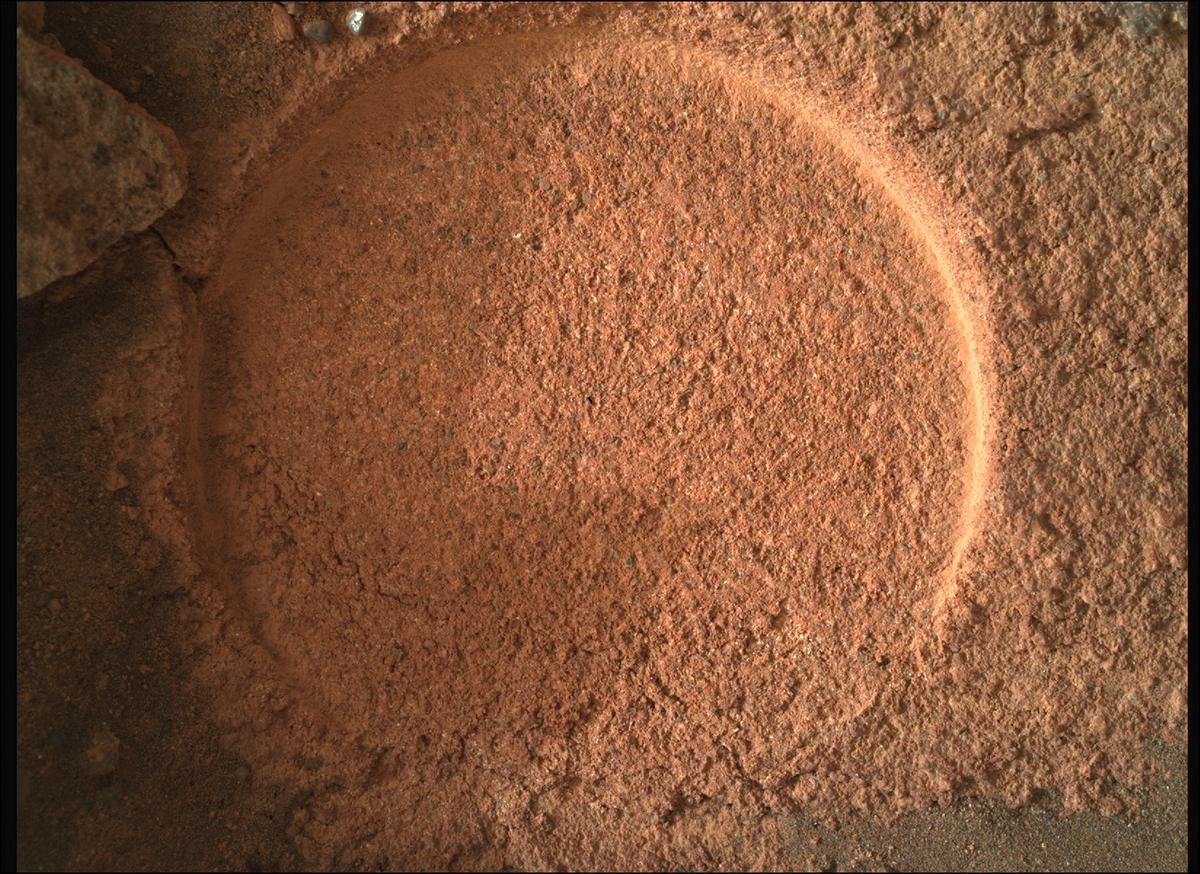This image was taken by SHERLOC_WATSON onboard NASA's Mars rover Perseverance on Sol 452
