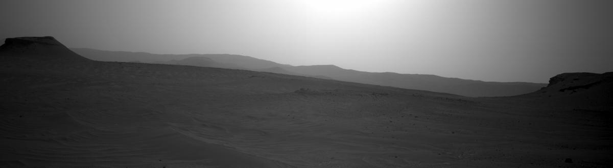 This image was taken by NAVCAM_LEFT onboard NASA's Mars rover Perseverance on Sol 453