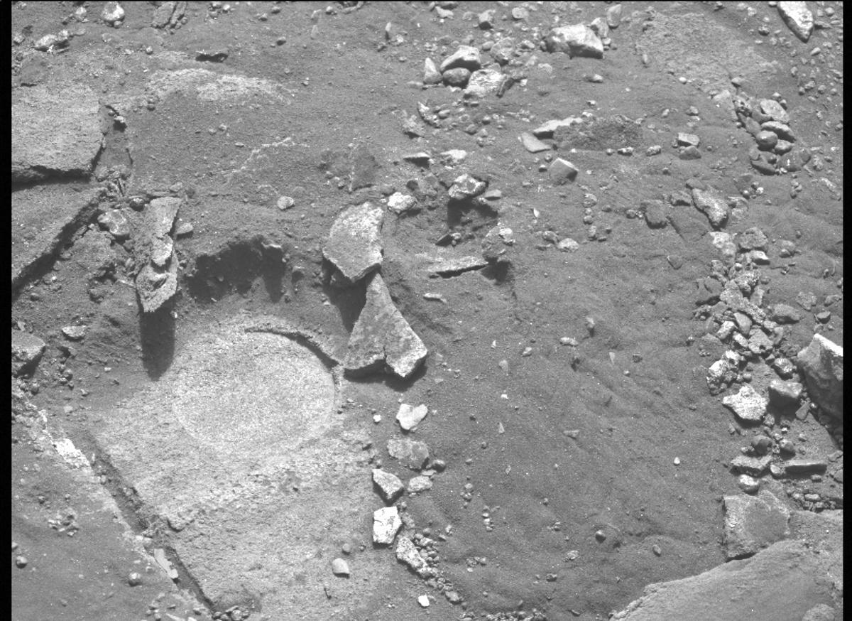 This image was taken by MCZ_LEFT onboard NASA's Mars rover Perseverance on Sol 453