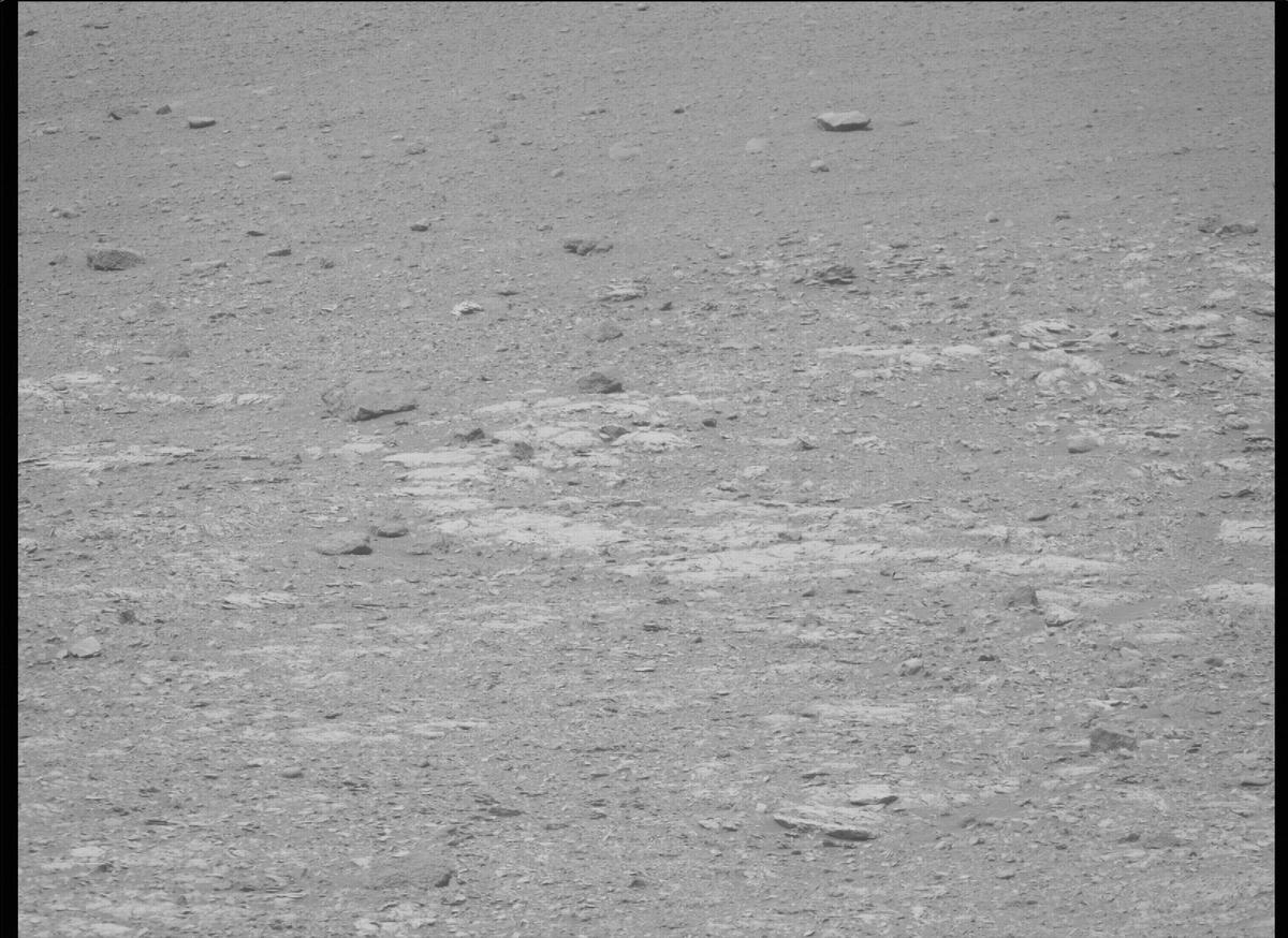 This image was taken by MCZ_RIGHT onboard NASA's Mars rover Perseverance on Sol 453