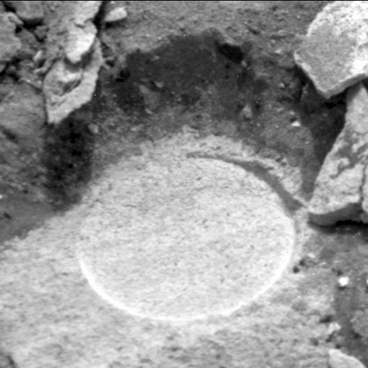 This image was taken by MCZ_RIGHT onboard NASA's Mars rover Perseverance on Sol 453