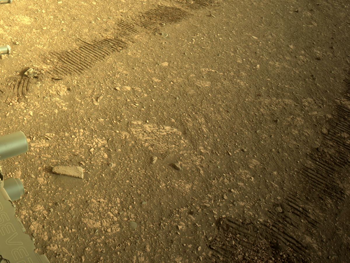 This image was taken by NAVCAM_RIGHT onboard NASA's Mars rover Perseverance on Sol 455