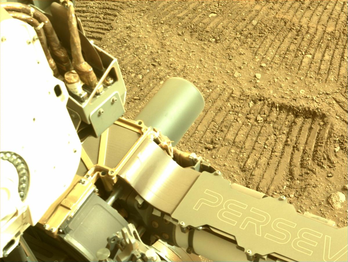 This image was taken by NAVCAM_LEFT onboard NASA's Mars rover Perseverance on Sol 456