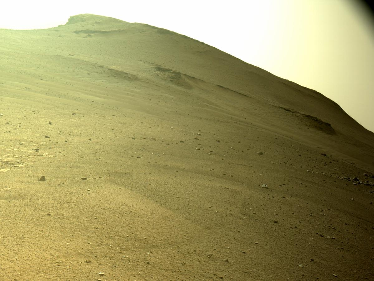 This image was taken by NAVCAM_LEFT onboard NASA's Mars rover Perseverance on Sol 456