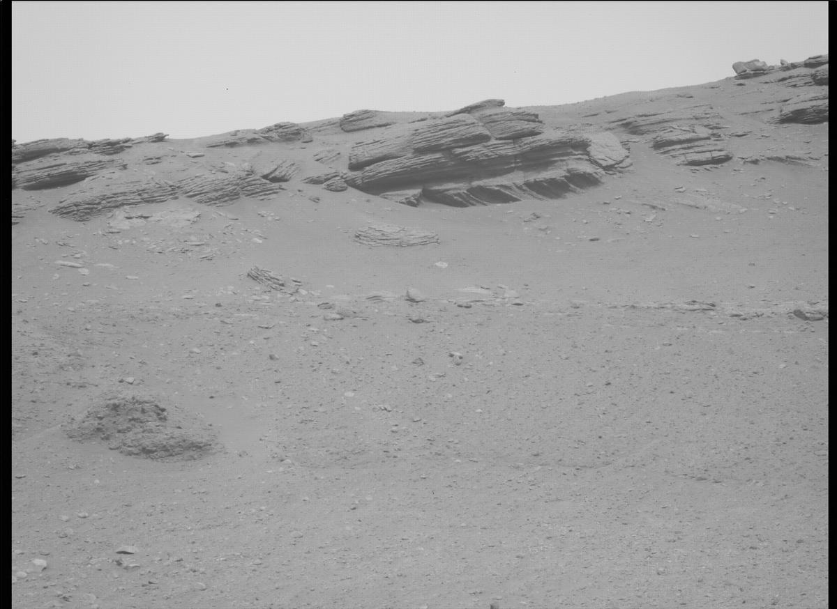This image was taken by MCZ_LEFT onboard NASA's Mars rover Perseverance on Sol 456