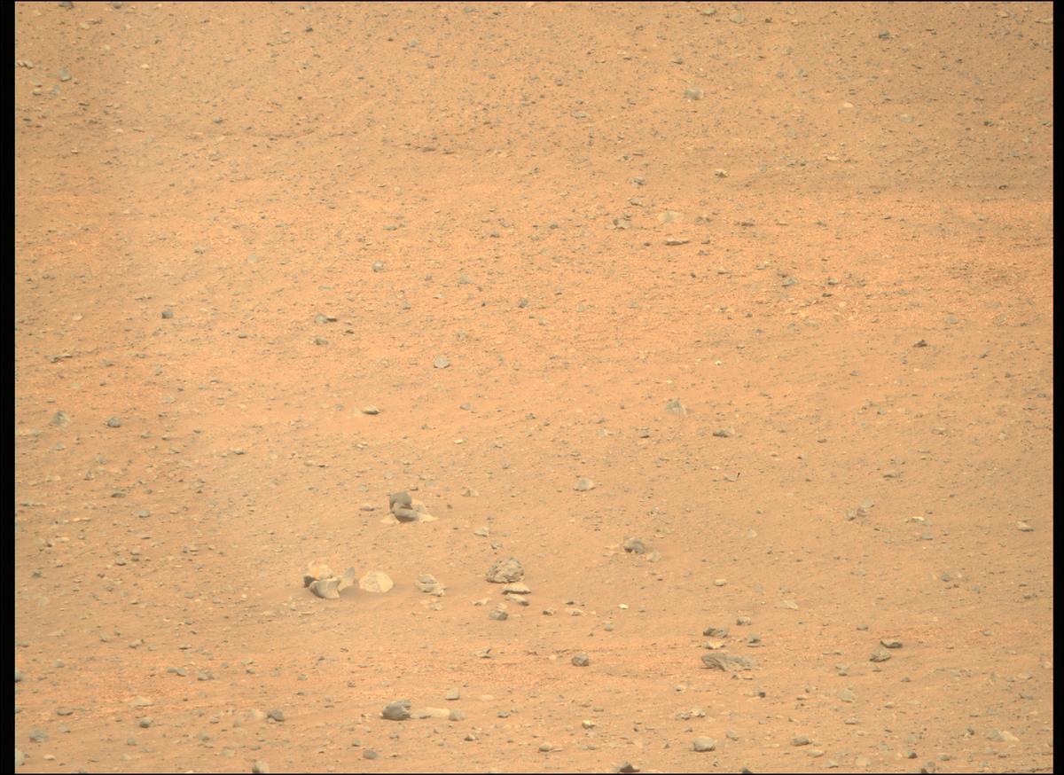 This image was taken by MCZ_RIGHT onboard NASA's Mars rover Perseverance on Sol 456