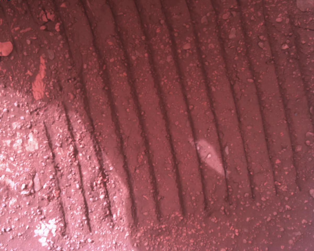 This image was taken by EDL_RDCAM onboard NASA's Mars rover Perseverance on Sol 458