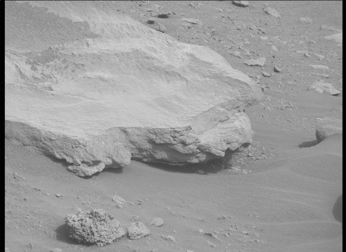 This image was taken by MCZ_LEFT onboard NASA's Mars rover Perseverance on Sol 459