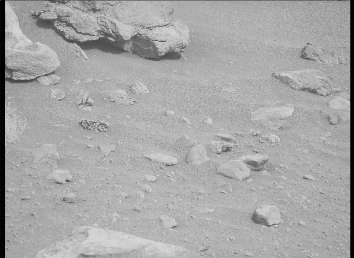 This image was taken by MCZ_LEFT onboard NASA's Mars rover Perseverance on Sol 459