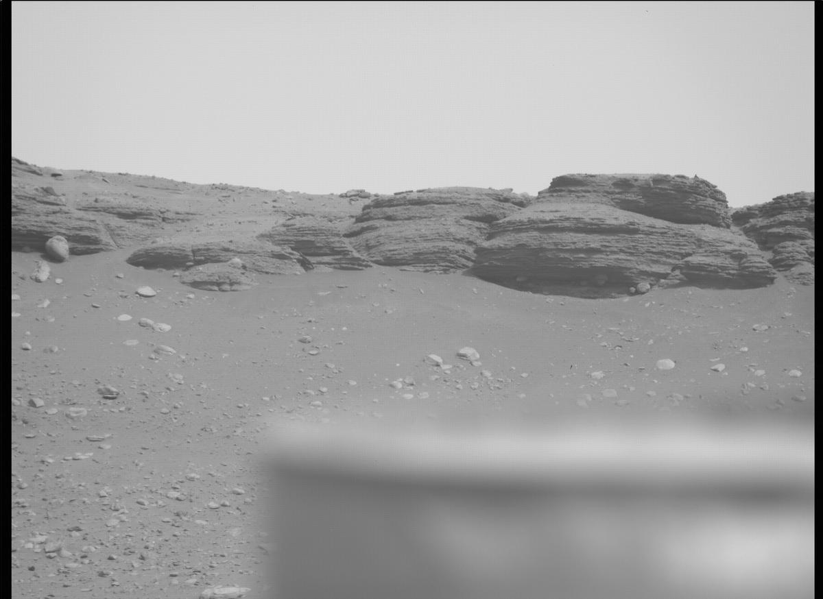 This image was taken by MCZ_RIGHT onboard NASA's Mars rover Perseverance on Sol 459