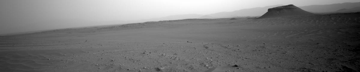 This image was taken by NAVCAM_LEFT onboard NASA's Mars rover Perseverance on Sol 461