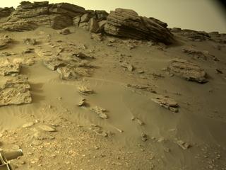 View image taken on Mars, Mars Perseverance Sol 464: Left Navigation Camera (Navcam)