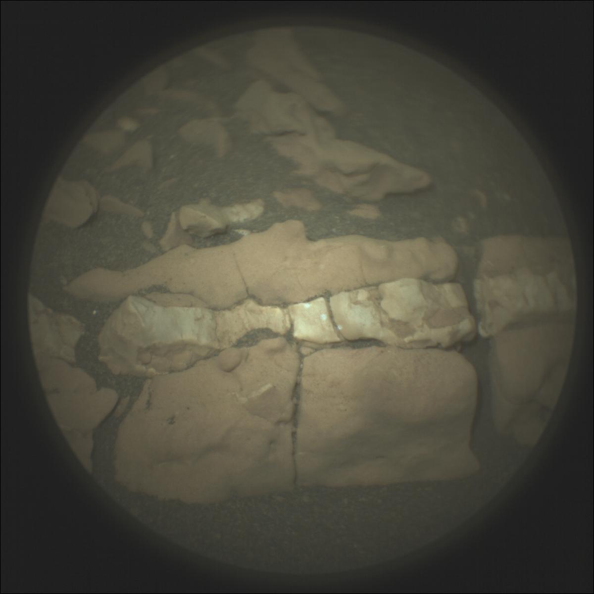 This image was taken by SUPERCAM_RMI onboard NASA's Mars rover Perseverance on Sol 466