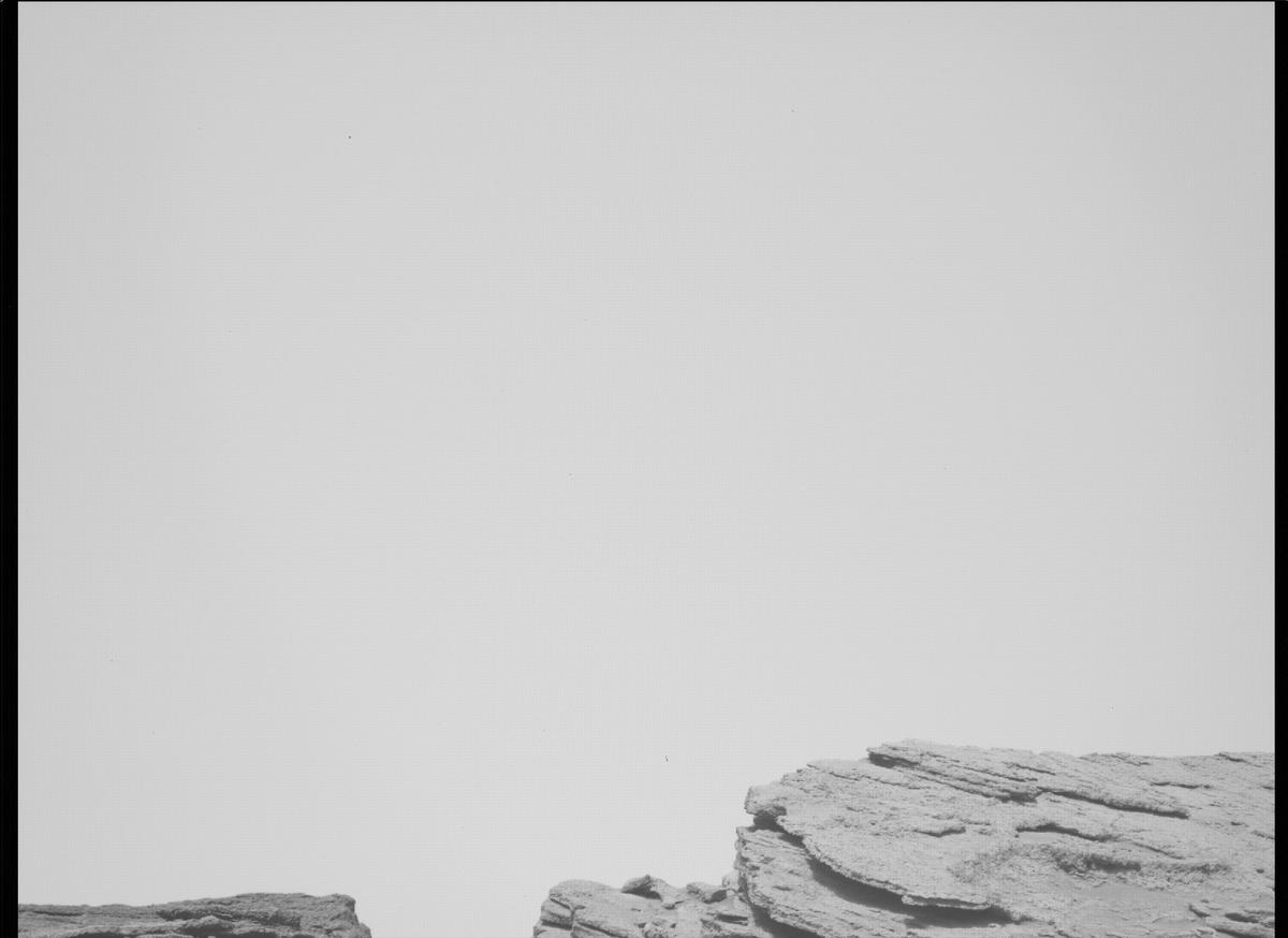 This image was taken by MCZ_LEFT onboard NASA's Mars rover Perseverance on Sol 466