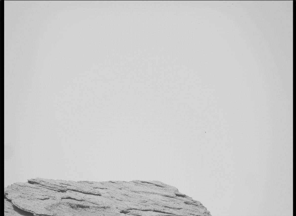 This image was taken by MCZ_RIGHT onboard NASA's Mars rover Perseverance on Sol 466