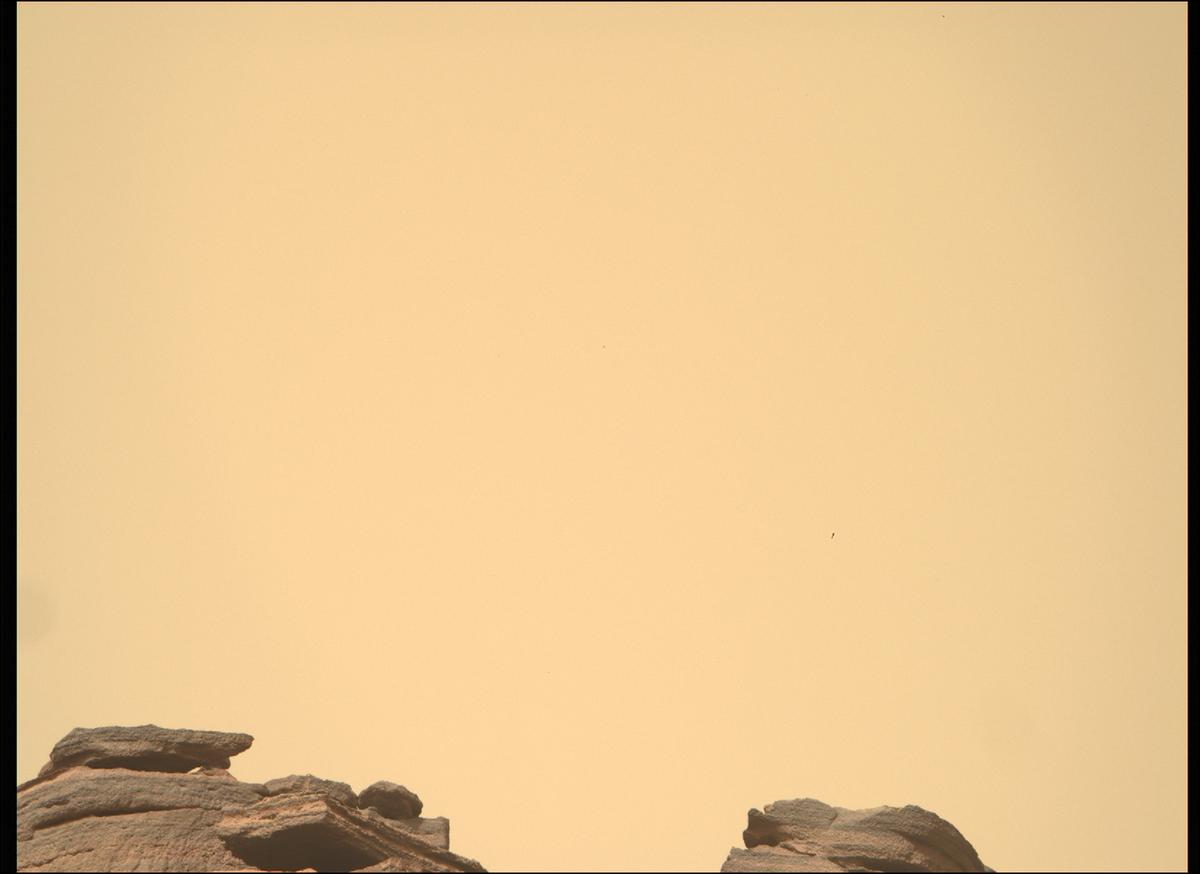 This image was taken by MCZ_RIGHT onboard NASA's Mars rover Perseverance on Sol 466