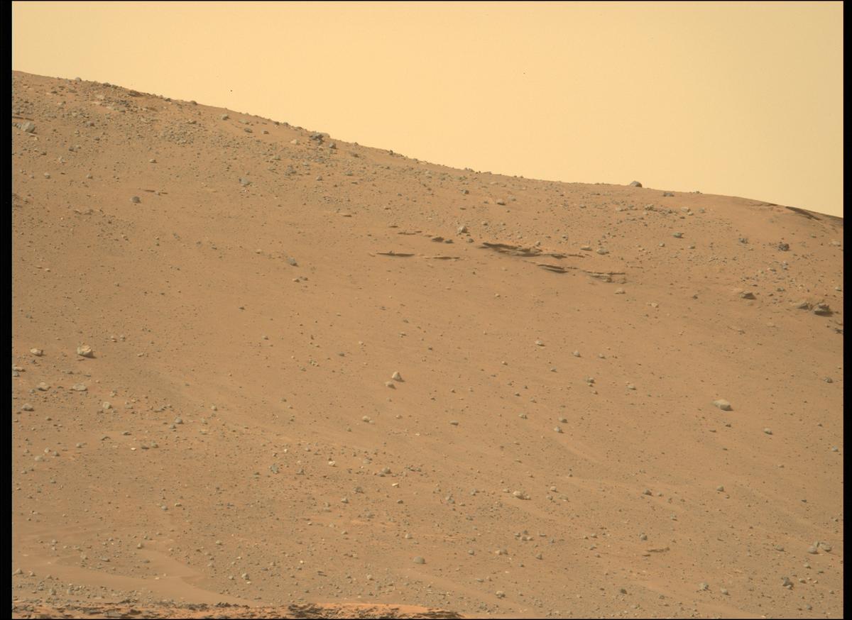 This image was taken by MCZ_LEFT onboard NASA's Mars rover Perseverance on Sol 467