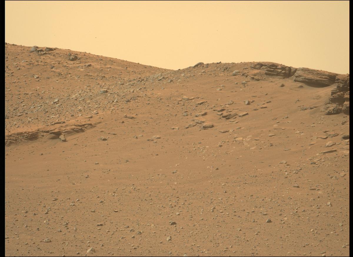 This image was taken by MCZ_LEFT onboard NASA's Mars rover Perseverance on Sol 467