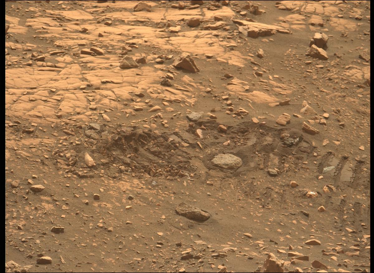 This image was taken by MCZ_LEFT onboard NASA's Mars rover Perseverance on Sol 470