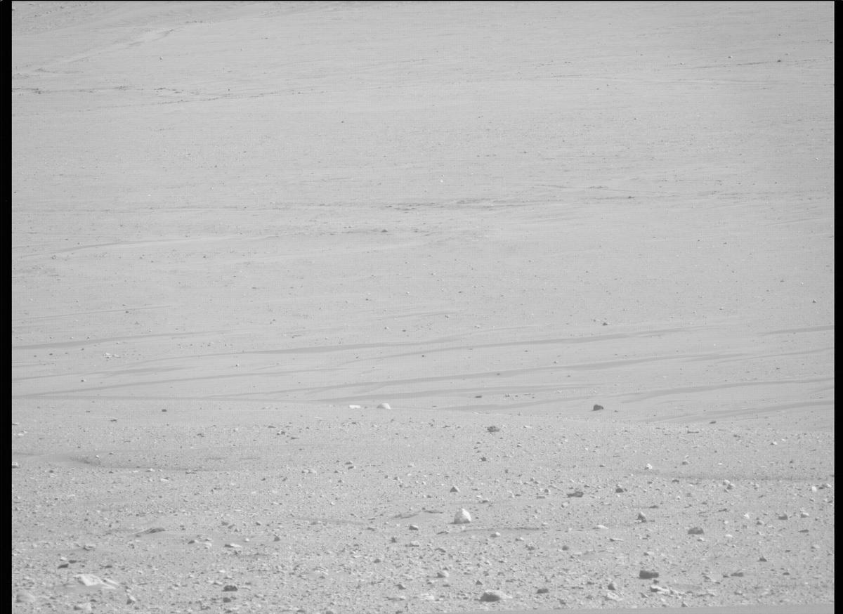 This image was taken by MCZ_LEFT onboard NASA's Mars rover Perseverance on Sol 470