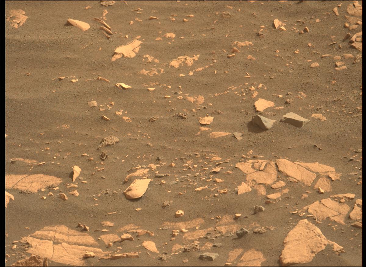 This image was taken by MCZ_LEFT onboard NASA's Mars rover Perseverance on Sol 471