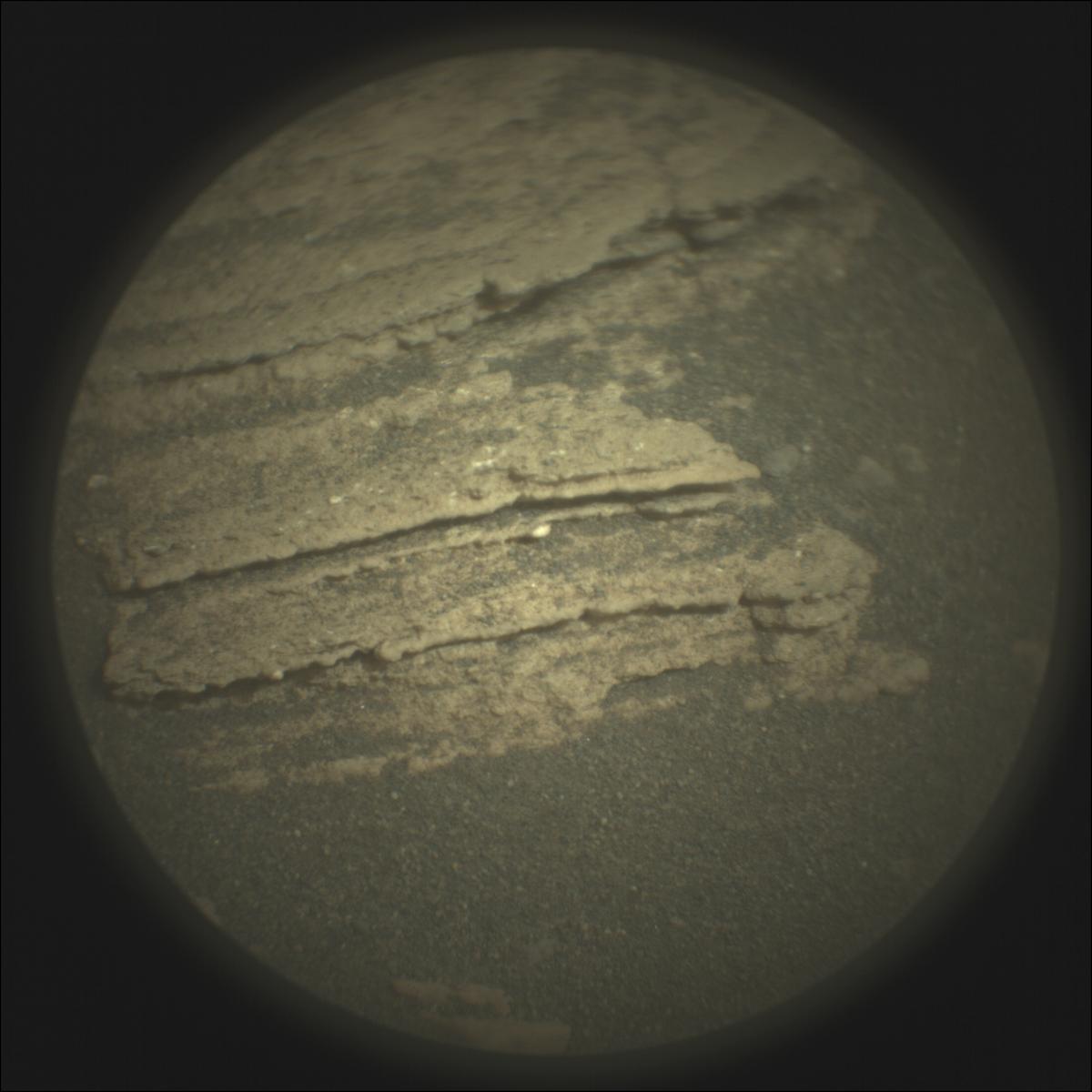 This image was taken by SUPERCAM_RMI onboard NASA's Mars rover Perseverance on Sol 472