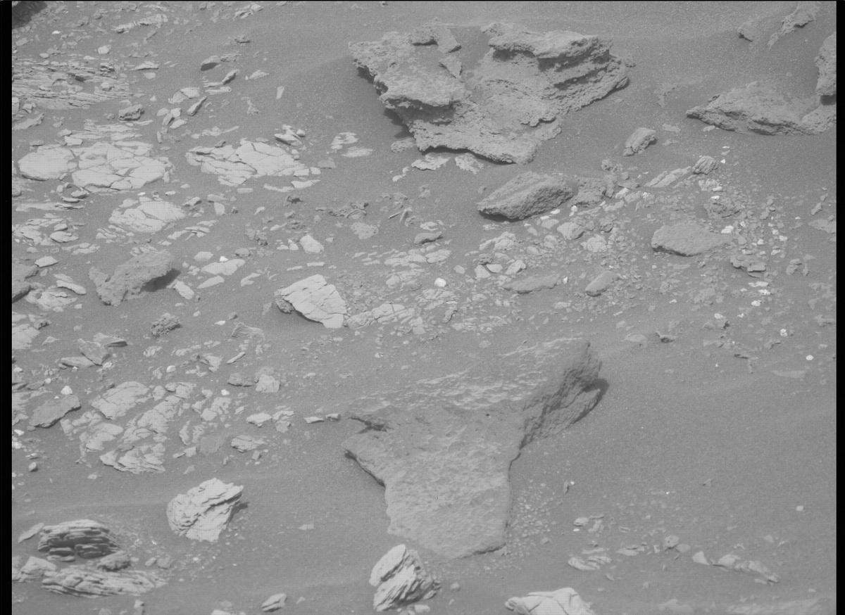 This image was taken by MCZ_LEFT onboard NASA's Mars rover Perseverance on Sol 474