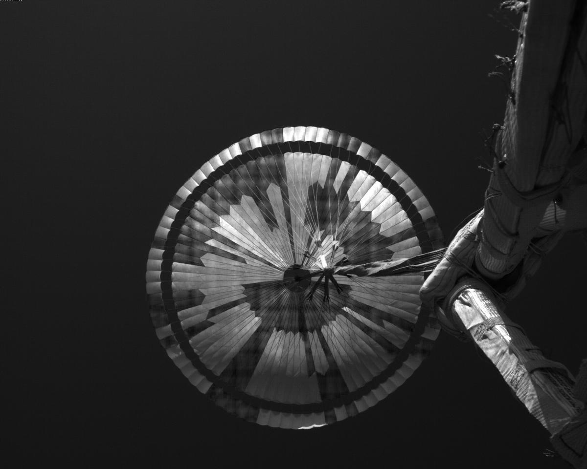 This image was taken by EDL_PUCAM2 onboard NASA's Mars rover Perseverance on Sol 475
