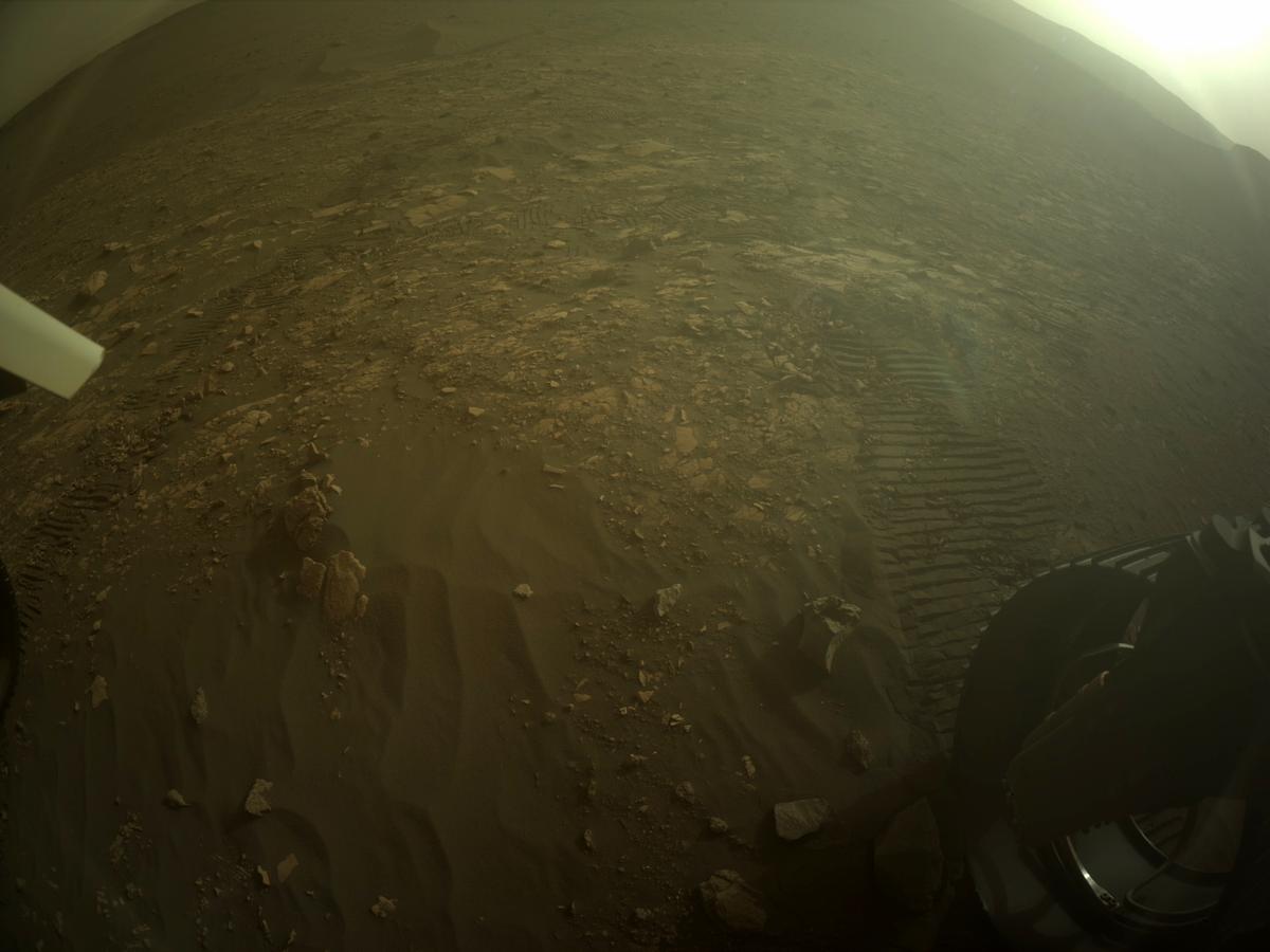 This image was taken by REAR_HAZCAM_RIGHT onboard NASA's Mars rover Perseverance on Sol 477